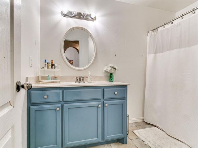 7404 NW 135th Street, Oklahoma City, OK 73142