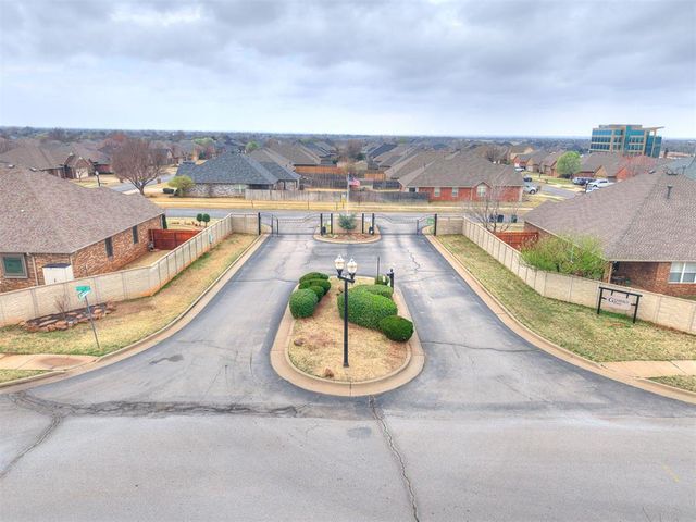 7404 NW 135th Street, Oklahoma City, OK 73142