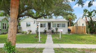 225 16TH AVENUE SE, St Petersburg, FL 33701