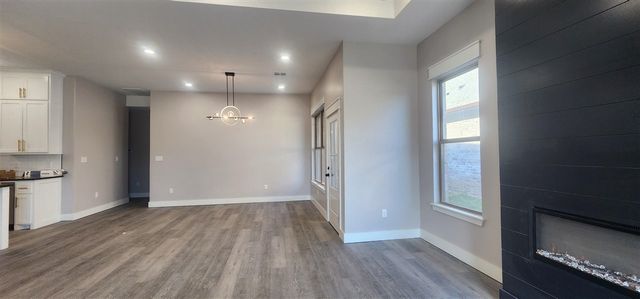 6915 NW Silver Creek Cir, Lawton, OK 73505