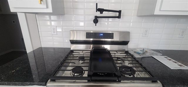 6915 NW Silver Creek Cir, Lawton, OK 73505