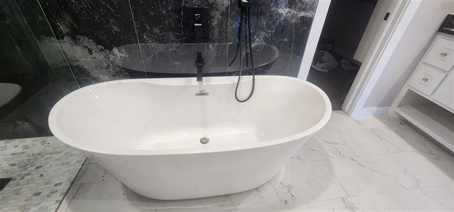 6915 NW Silver Creek Cir, Lawton, OK 73505