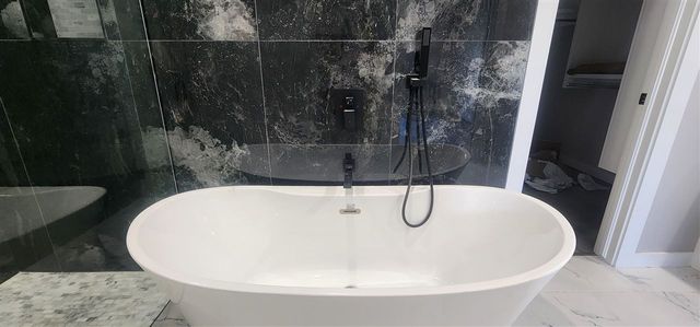 6915 NW Silver Creek Cir, Lawton, OK 73505