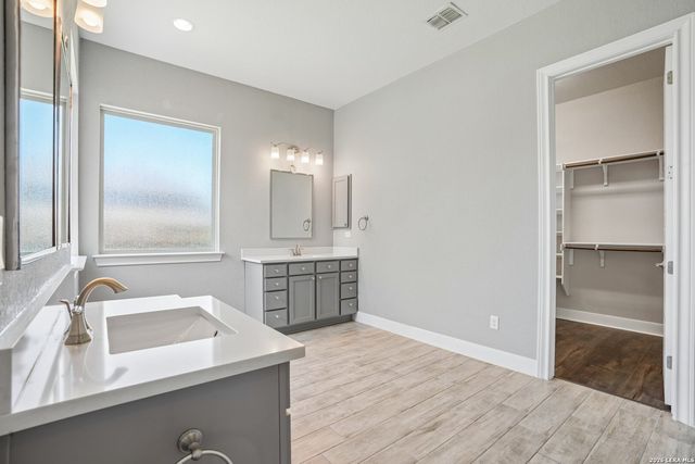 3231 Lilly Flower, San Antonio, TX 78253
