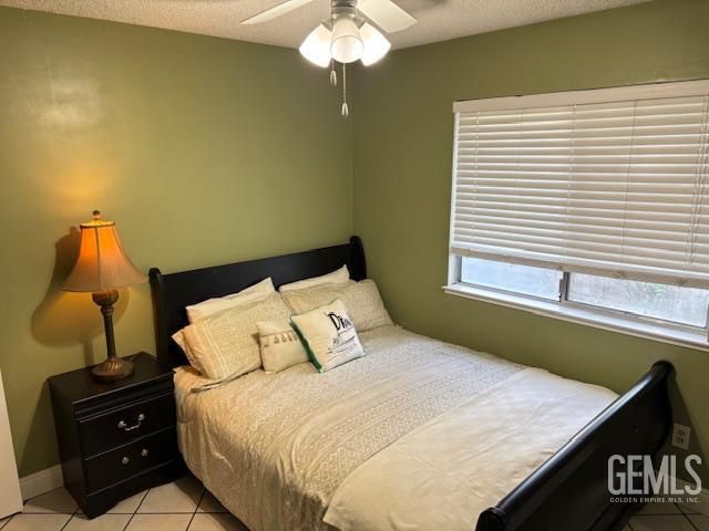 5900 Stone Bridge Lane, Bakersfield, CA 93313