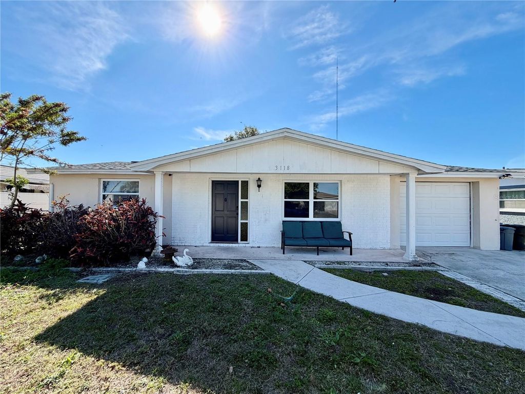 Image 1 of property listing at 3118 ELKRIDGE DRIVE, Holiday, FL 34691