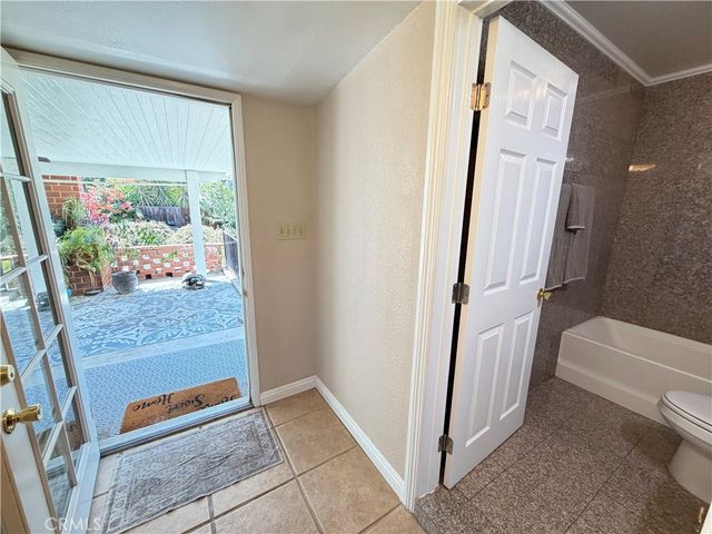 6033 Brockton, Riverside, CA 92506