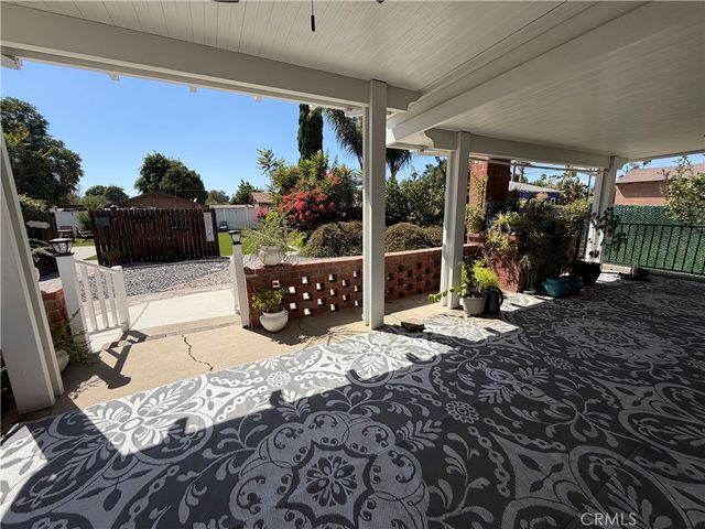 6033 Brockton, Riverside, CA 92506