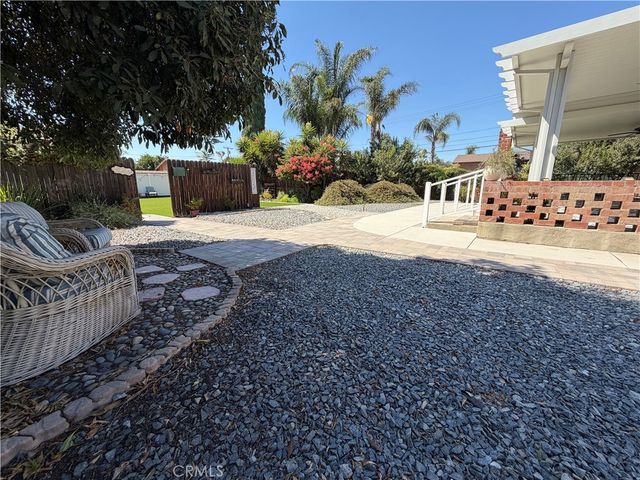 6033 Brockton, Riverside, CA 92506