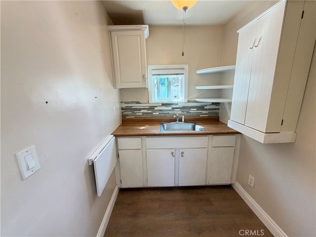 6033 Brockton, Riverside, CA 92506