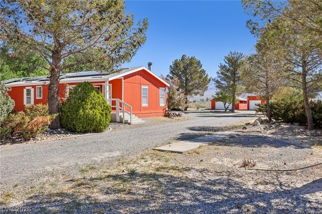 4261 North Leslie Street, Pahrump, NV 89060