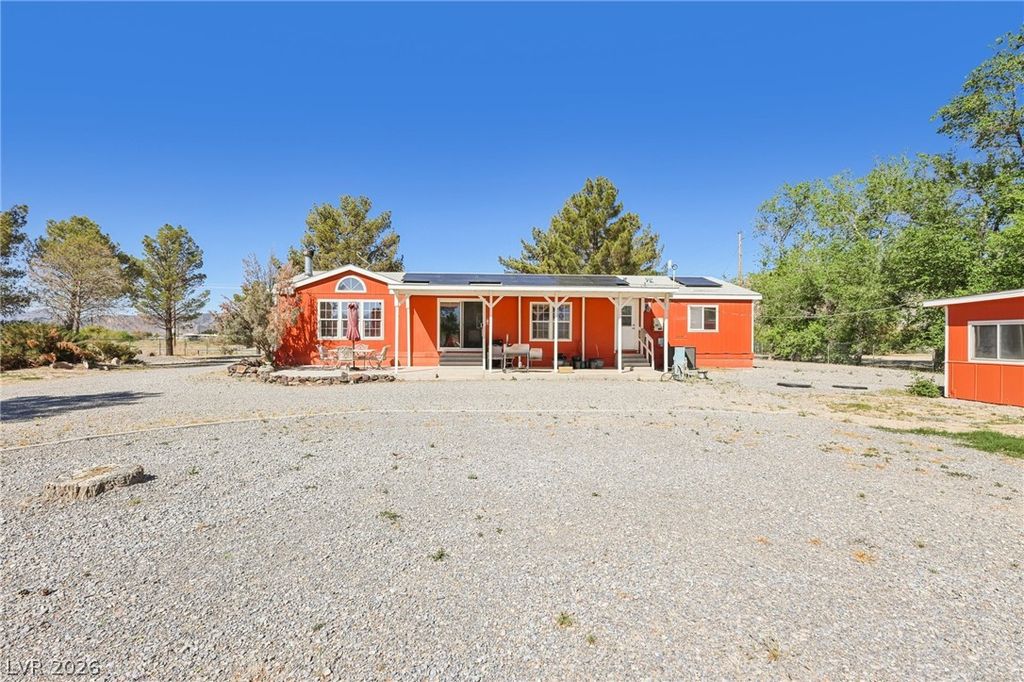 4261 North Leslie Street, Pahrump, NV 89060