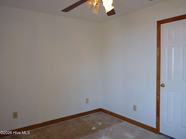 210 Shore Road, Newport, NC 28570