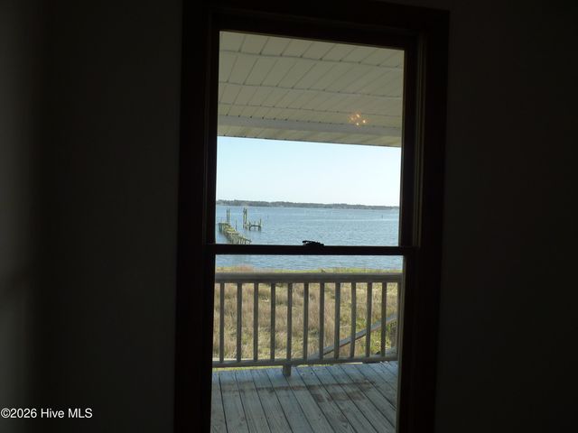 210 Shore Road, Newport, NC 28570