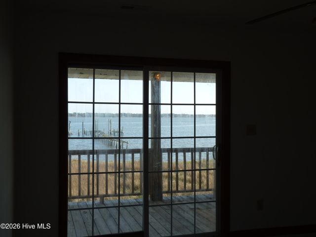 210 Shore Road, Newport, NC 28570