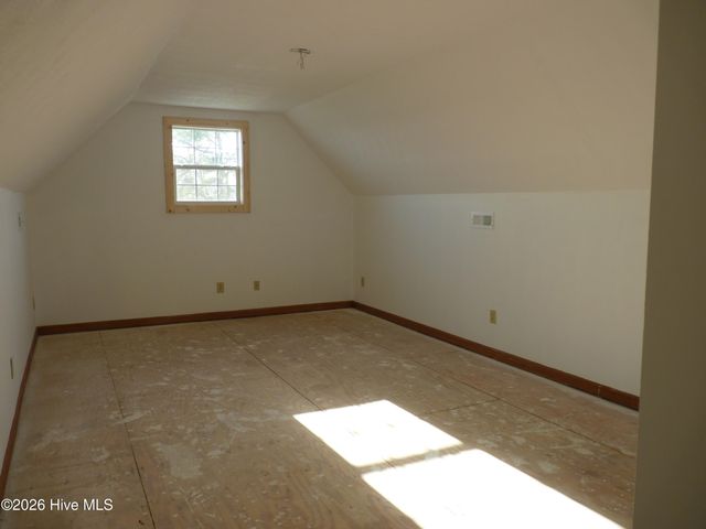 210 Shore Road, Newport, NC 28570