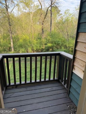 82 Geraldine Drive SE, Smyrna, GA 30082