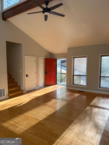 82 Geraldine Drive SE, Smyrna, GA 30082