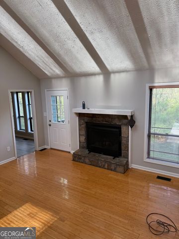 82 Geraldine Drive SE, Smyrna, GA 30082