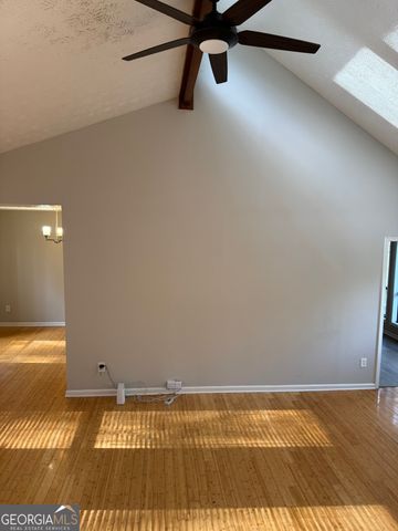 82 Geraldine Drive SE, Smyrna, GA 30082