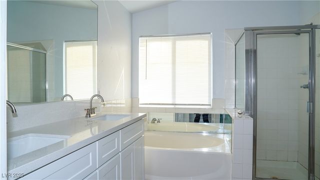 8209 Violet Meadow Court, Las Vegas, NV 89117