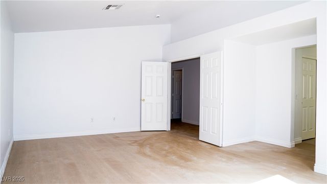 8209 Violet Meadow Court, Las Vegas, NV 89117