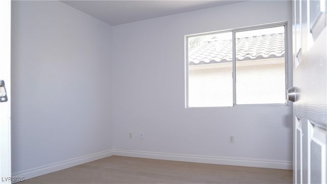 8209 Violet Meadow Court, Las Vegas, NV 89117