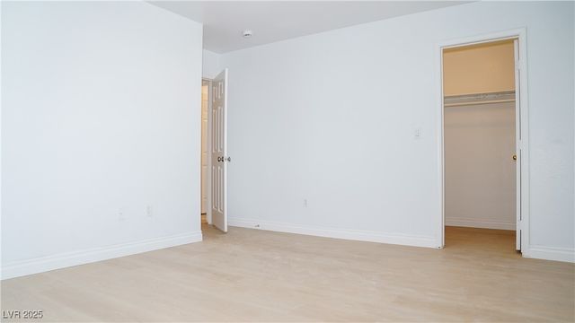 8209 Violet Meadow Court, Las Vegas, NV 89117