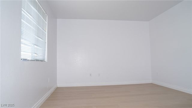 8209 Violet Meadow Court, Las Vegas, NV 89117