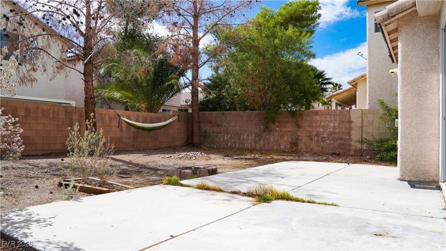 8209 Violet Meadow Court, Las Vegas, NV 89117