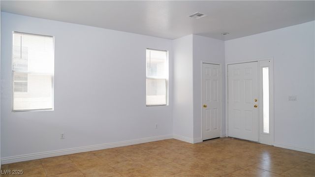 8209 Violet Meadow Court, Las Vegas, NV 89117