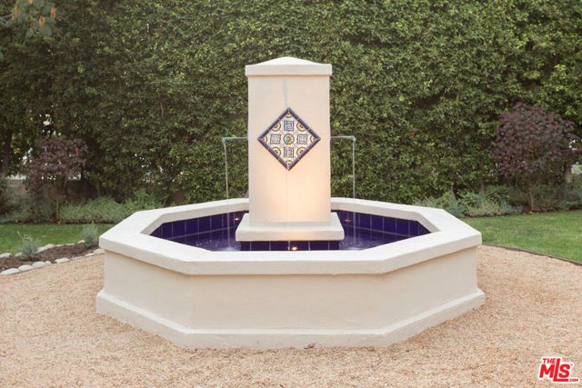 1930 N RODNEY Drive 1934, Los Angeles, CA 90027