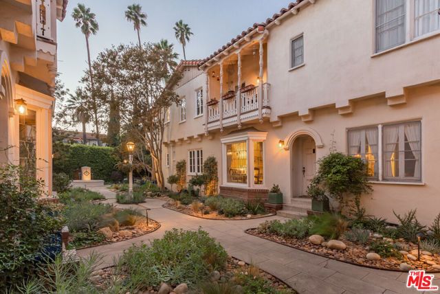 1930 N RODNEY Drive 1934, Los Angeles, CA 90027