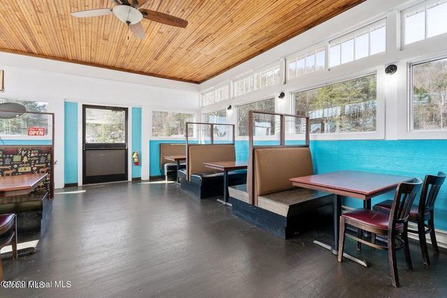 13 Park Avenue, Hadley, NY 12835