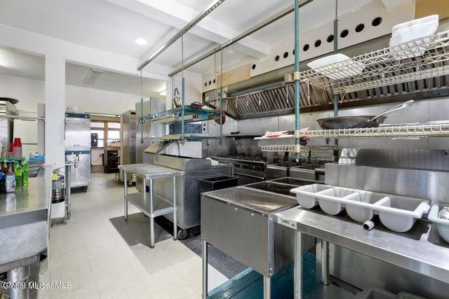 13 Park Avenue, Hadley, NY 12835