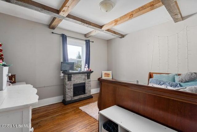 13 Park Avenue, Hadley, NY 12835