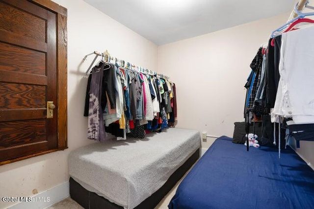 13 Park Avenue, Hadley, NY 12835