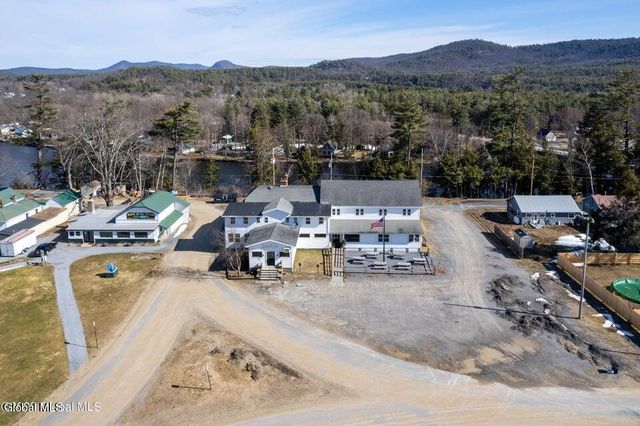 13 Park Avenue, Hadley, NY 12835