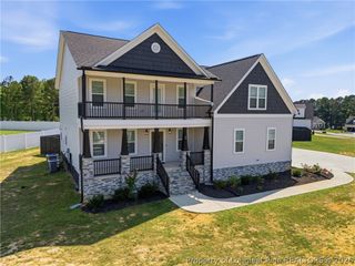 69 Red rock Circle, Benson, NC 27504