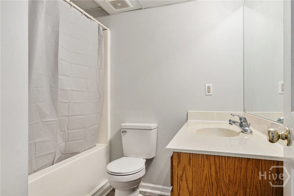 Image 27 of property listing at 118 Kingston Road, Colbert, GA 30628