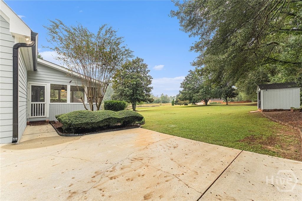 Image 30 of property listing at 118 Kingston Road, Colbert, GA 30628