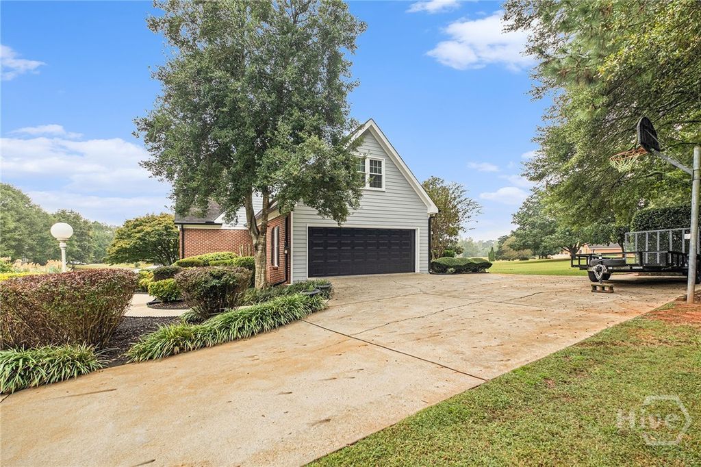 Image 35 of property listing at 118 Kingston Road, Colbert, GA 30628