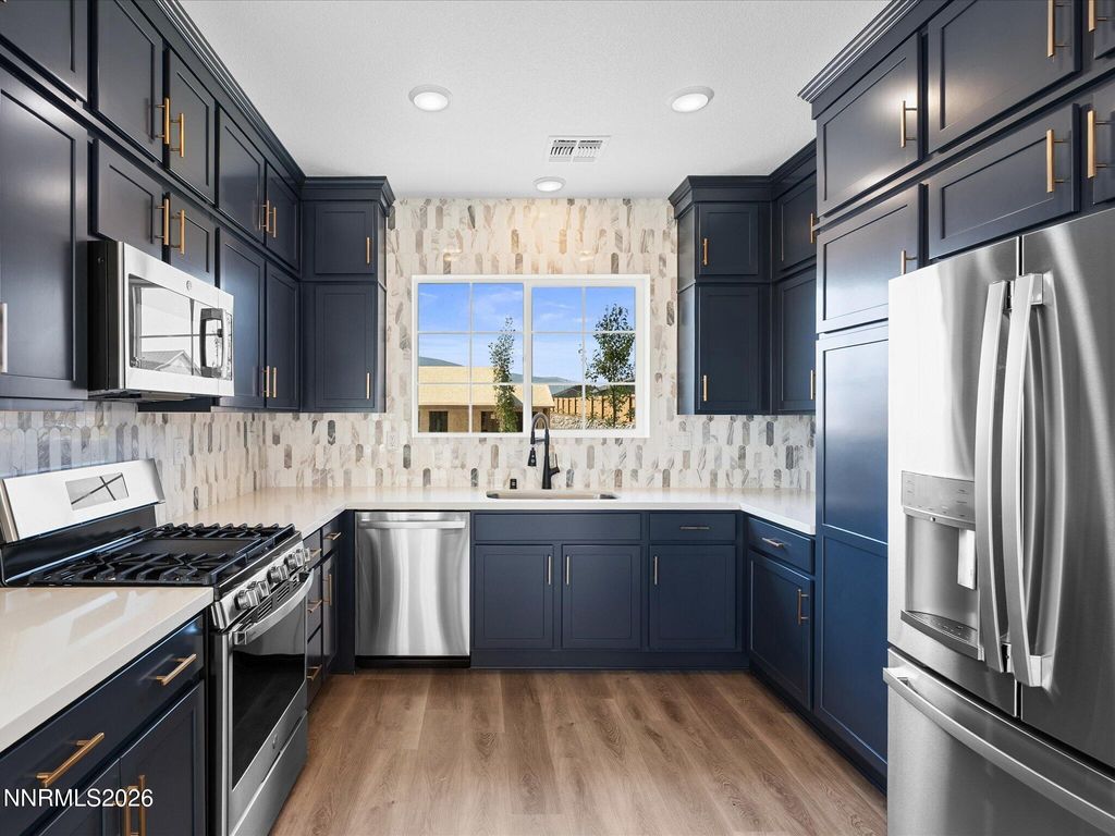 Image 25 of property listing at 14460 Fredonia Drive, Reno, NV 89506