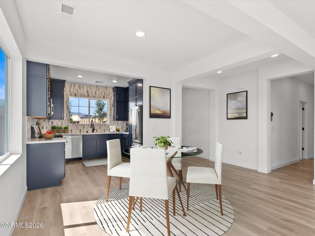 Image 26 of property listing at 14460 Fredonia Drive, Reno, NV 89506