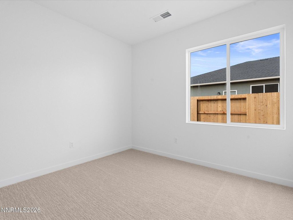 Image 9 of property listing at 14460 Fredonia Drive, Reno, NV 89506