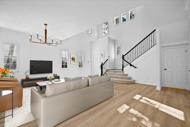 1062 Vintner Boulevard, Palm Beach Gardens, FL 33410