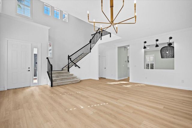 1062 Vintner Boulevard, Palm Beach Gardens, FL 33410