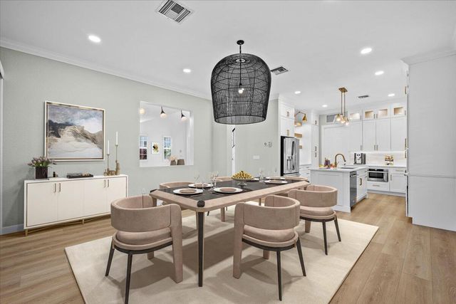 1062 Vintner Boulevard, Palm Beach Gardens, FL 33410