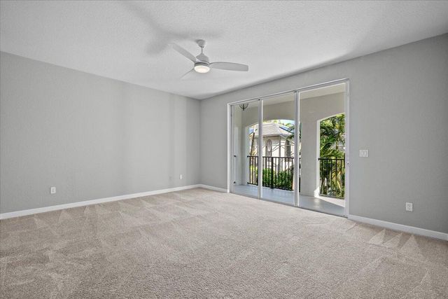 1062 Vintner Boulevard, Palm Beach Gardens, FL 33410
