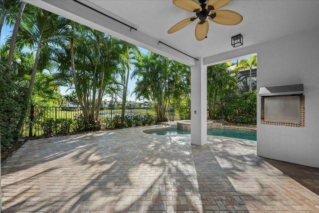 1062 Vintner Boulevard, Palm Beach Gardens, FL 33410